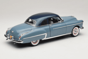 Oldsmobile 88 Niebieski Grease Auto World 1:18 AWSS103/06 Metal — zdjęcie 3 z 8