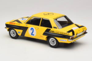 Opel Ascona A #2 W. Rohrl / C. Geistdorfer Rally Acropolis 1975 MCG 1:18 MCG18344R Metal — zdjęcie 5 z 6