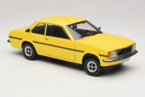 Opel Ascona B SR Żółty Zarysowany Przód Sun Star 1:18 5384 Metal — zdjęcie 7 z 9