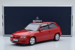 Opel Astra F GSi Czerwony Norev 1:18 183672 Metal — zdjęcie 6 z 6