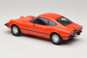 Opel GT/J Czerwony Minichamps 1:18 180049028 Metal — zdjęcie 7 z 8