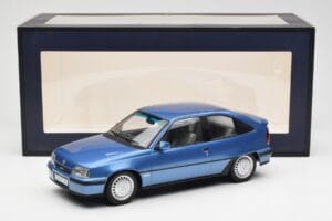 Opel Kadett E GSi Jasnoniebieski Metallic Norev 1:18 183615 Metal — zdjęcie 6 z 6