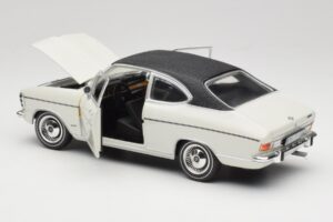 Opel Olympia A Coupe Biały Czarny Revell 1:18 8446 Metal — zdjęcie 5 z 8