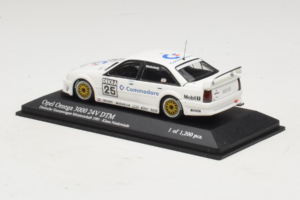 Opel Omega 3000 24V #25 K. Niedzwiedz DTM 1991 Minichamps 1:43 400914425 Metal — zdjęcie 3 z 4