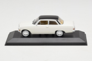Opel Rekord A Biały Czarny Dach Minichamps 1:43 430041002 Metal