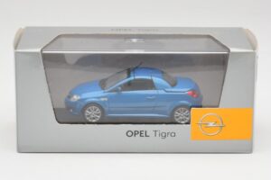 Opel Tigra Twin Top Niebieski Minichamps 1:43 919084 Metal — zdjęcie 4 z 4