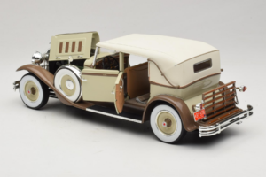 Packard Brewster Biały Signature Models 1:18 PACKARD001 Metal — zdjęcie 5 z 8