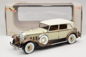Packard Brewster Biały Signature Models 1:18 PACKARD001 Metal — zdjęcie 8 z 8