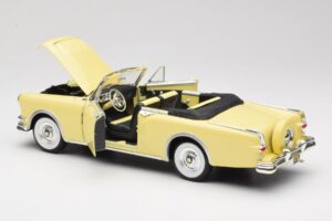 Packard Caribbean Kabriolet Żółty Road Signature 1:18 92798 Metal — zdjęcie 5 z 8