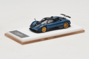 Pagani Zonda Tricolore Exposed Carbon Niebieski Henson & Heaven 1:64 PZTECB01 Metal — zdjęcie 2 z 7