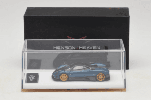 Pagani Zonda Tricolore Exposed Carbon Niebieski Henson & Heaven 1:64 PZTECB01 Metal — zdjęcie 7 z 7