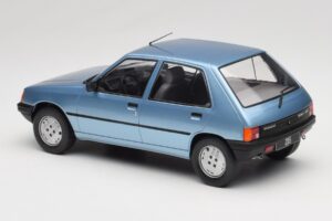 Peugeot 205 Niebieski MCG 1:18 MCG18491 Metal — zdjęcie 5 z 6