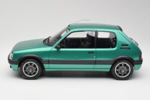 Peugeot 205 GTI Griffe Otto 1:12 G017 Żywica — zdjęcie 3 z 6