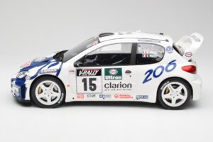 Peugeot 206 WRC G. Panizzi / H. Panizzi Tour de Corse 1999 Otto 1:12 G081 Żywica — zdjęcie 3 z 6