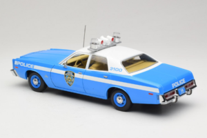 Plymouth Fury Police Pursuit New York Police Department GreenLight 1:18 19043 Metal — zdjęcie 7 z 8
