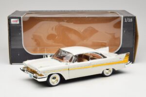 Plymouth Fury Biały Anson 1:18 30398 Metal — zdjęcie 8 z 8