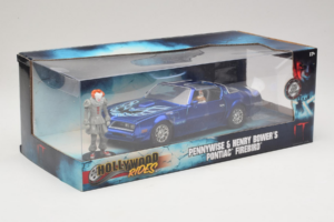 Pontiac Firebird Pennywise With Figure Jada 1:24 31118 Metal — zdjęcie 2 z 3