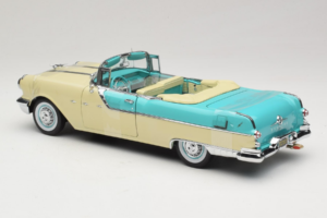 Pontiac Star Chief I Love Lucy Nautilus Blue Biały Sun Star 1:18 5057 Metal — zdjęcie 6 z 7