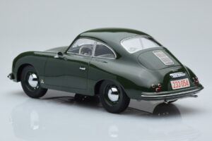 Porsche 356 Zielony Norev 1:18 187453 Metal — zdjęcie 5 z 6