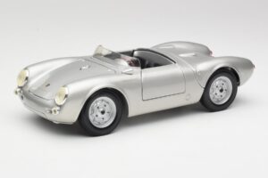 Porsche 550 A Spyder Srebrny Maisto 1:18 50314 Metal