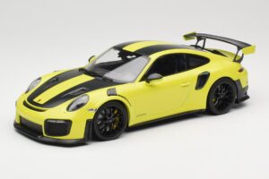 Porsche 911 GT2 RS 991.2 Weissach Package Zielony Czarne Felgi Minichamps 1:18 155068300-1 Metal