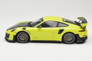 Porsche 911 991.2 GT2 RS Limonkowy z Srebrnymi Felgami Minichamps 1:18 155068309 Metal — zdjęcie 3 z 6