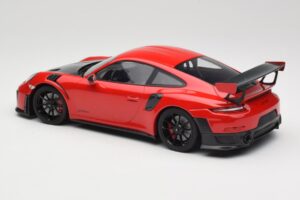 Porsche 911 GT2 RS 991.2 Czerwony Czarne Felgi Minichamps 1:18 155968307 Metal — zdjęcie 5 z 6