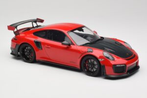 Porsche 911 GT2 RS 991.2 Czerwony Czarne Felgi Minichamps 1:18 155968307 Metal — zdjęcie 4 z 6