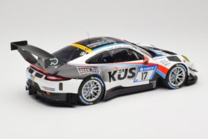 Porsche 911 991.2 GT3 R #17 Kues Team 75 Bernhard M. Christensen / K. Cairoli 24 Hours of Nurburgring 2018 Minichamps 1:18 15 — zdjęcie 2 z 6