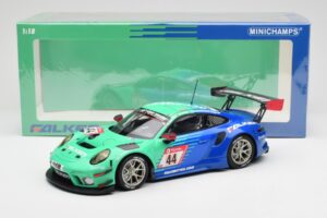 Porsche 911 GT3 R 991.2 Team Falken Motorsport #44 P. Dumbreck / M. Ragginger / S. Müller / K. Bachler ADAC 24 Hours Nürburgr — zdjęcie 2 z 6