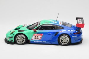 Porsche 911 GT3 R 991.2 Team Falken Motorsport #44 P. Dumbreck / M. Ragginger / S. Müller / K. Bachler ADAC 24 Hours Nürburgr — zdjęcie 3 z 6