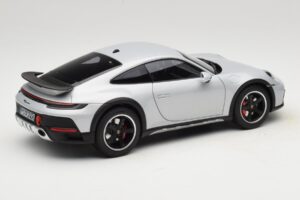 Porsche 911 992 Dakar Ice Grey Metallic Norev 1:18 187242 Metal — zdjęcie 3 z 8