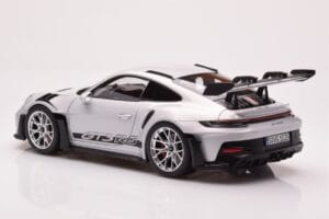 Porsche 911 992 GT3 RS Ice Szary Norev 1:18 187359 Metal — zdjęcie 7 z 8