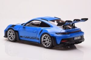 Porsche 911 992 GT3 RS Sharkblue Norev 1:18 187358 Metal — zdjęcie 7 z 8