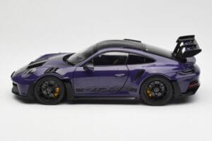 Porsche 911 992 GT3 RS Weissach Package Ultraviolet Norev 1:18 187368 Metal — zdjęcie 4 z 8