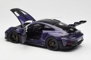 Porsche 911 992 GT3 RS Weissach Package Ultraviolet Norev 1:18 187368 Metal — zdjęcie 5 z 8