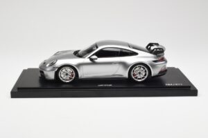 Porsche 911 992 GT3 Srebrny Minichamps 1:18 WAP0211510M004 Żywica — zdjęcie 3 z 7