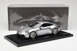 Porsche 911 992 GT3 Srebrny Minichamps 1:18 WAP0211510M004 Żywica — zdjęcie 7 z 7