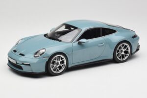 Porsche 911 992 S/T Meissen Blue Norev 1:18 187470 Metal