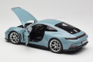 Porsche 911 992 S/T Meissen Blue Norev 1:18 187470 Metal — zdjęcie 5 z 8