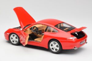Porsche 911 996 Carrera 4 Czerwony Bburago 1:18 30085 Metal — zdjęcie 5 z 8