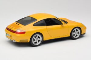 Porsche 911 996 Carrera 4S Żółty Maisto 1:18 WAP02101610 Metal — zdjęcie 3 z 8