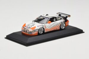 Porsche 911 996 GT3 Cup Mobil 1 #1 VIP Car 2004 Minichamps 1:43 WAP02012115-R1 Metal — zdjęcie 2 z 4