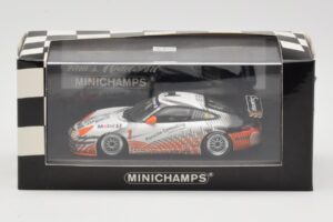 Porsche 911 996 GT3 Cup Mobil 1 #1 VIP Car 2004 Minichamps 1:43 WAP02012115-R1 Metal — zdjęcie 4 z 4