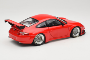 Porsche 911 996 GT3 RSR FIA GT 2004 Czerwony Minichamps 1:18 100046400 Metal — zdjęcie 3 z 8