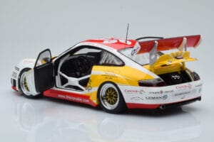 Porsche 911 996 GT3 RSR #68 M. Marsh FIA GT Zhuhai 2005 AUTOart 1:18 80582 Metal — zdjęcie 5 z 8