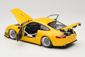 Porsche 911 996 GT3 RSR Yello ALMS 2004 Minichamps 1:18 100046401 Metal — zdjęcie 5 z 8