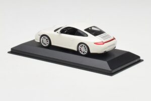 Porsche 911 997 Carrera 4S Carrara Biały Minichamps 1:43 403066431 Metal — zdjęcie 3 z 4