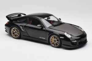 Porsche 911 997 GT2 RS Czarny & Srebrny Koła Minichamps 1:18 100069401 Metal — zdjęcie 6 z 8
