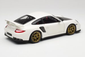 Porsche 911 997 GT2 RS Biały & Złoty Koła Minichamps 1:18 100069406 Metal — zdjęcie 3 z 8